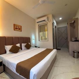 Sethi Grand Hotel