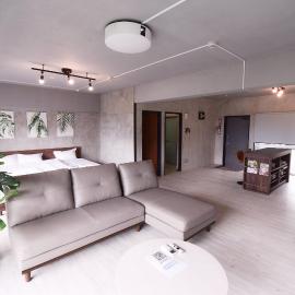 2-101号広いワンルームナカマコンド恩納小学生まで添い寝無料, hotel v destinácii Onna