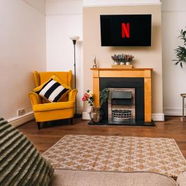 Beautiful Liverpool Home Away From Home - 3 Bedrooms - 6 Beds - Sleeps 7 - Free Parking, hotel v destinaci Liverpool