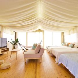halfGlamping星音 A棟, hotel in Nakijin
