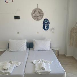 PAGONI apartments: Kardámaina'da bir otel