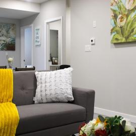 Cozy 2-Bedroom Walkout Basement Suite