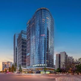 Kyriad Hotel Kunming Xishan Wanda Plaza Railway Station, hotell i Kunming