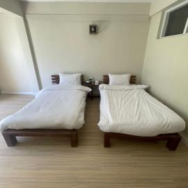 Ultar View Lodge, hotel in Karimabad Hunza