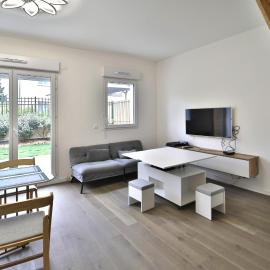 La Maison d'Iris - Proche Golf et RER A, hotel Maisons-Laffitte-ben
