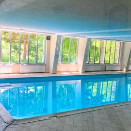 Appartamento 6 ospiti con piscina, 3 camere, box, 2 min piste - Snow Pool Chalet, hotel in Prato Nevoso