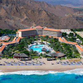Fujairah Rotana Resort & Spa - Al Aqah Beach, khách sạn ở Al Aqah