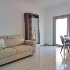 IseoLakeRental - Casa Chicca、Esmateのホテル