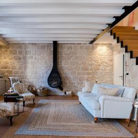 Charming & luxurious Old Town Apartment