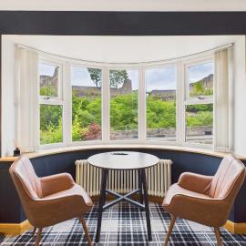 Host & Stay - Castle View