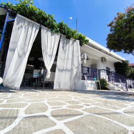 Nautica Blue - House, hotel Ofrínióban