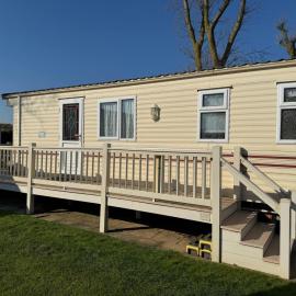 Family Caravan - Sleeps 6 - Pets allowed - Pool, hotel v destinácii Heacham