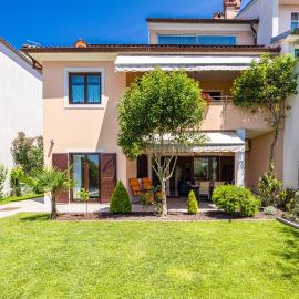 Olea Magica Apartments, hotel in Rovinj