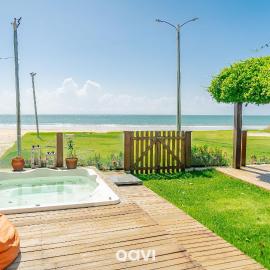 Casa pé na areia premium Pirangi by Qavi, hotel in Pirangi do Norte