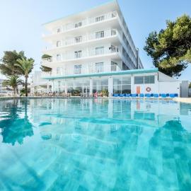 azuLine Hoteles Mar Amantis & II, hotel in Bahia de Sant Antoni
