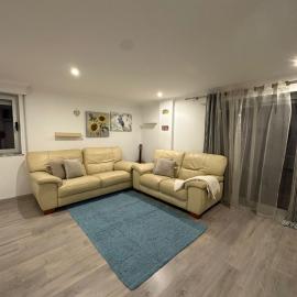 Apartment in Palmela - Close to Beaches and Mountains!