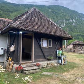 Etno vajati Perućac, hotel a Perućac