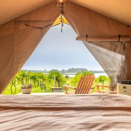 Boutique Vineyard Stay at Painted Prairie, khách sạn ở Currie