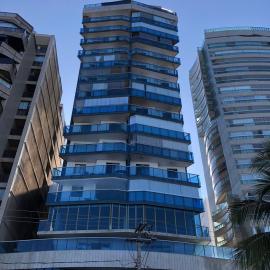Apart. reformado em Vila Velha no Espírito Santo frente ao mar