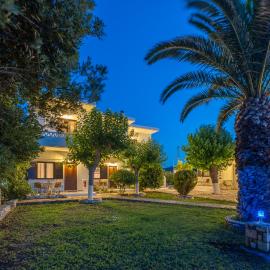 SKYROS AVRA Residences, hotel v destinácii Skyros