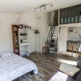 Studio - Les Capucins, ξενοδοχείο σε Riom