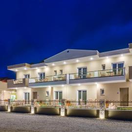 Lagaria Luxury Rooms, hotel u gradu Asprovalta