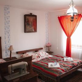 Casa pe Valea Hartibaciului(Bărcuț), hotel a Bărcuţ