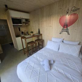 Greenlodge à 15 min from Paris, hotel a Saint-Gratien