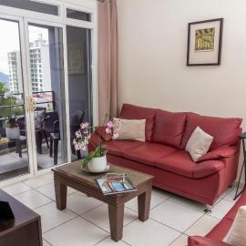 Luxury Modrn Apartment, w/amazing view, 3BR,Escalon,Exclus,Secur