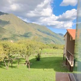 Barcena Houses, Hotel in Tumbaya