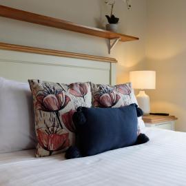 Sunny Ambleside Escape & Home Office, hotel in Ambleside