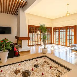 Spacious villa in Founty, beach side 40m front Sofitel