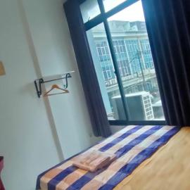 Penginapan Innova Ciledug, hotel in Larangan