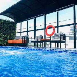 Shining Central Hotel & Spa
