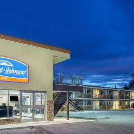 Howard Johnson Inn by Wyndham Kingston、キングストンのホテル