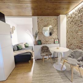 Suite 13 Loft mit Terrasse, hotel a Teublitz