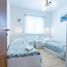Apartments Nina, hotel em Maslenica