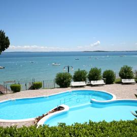 Appartamento San Sivino, hotel v mestu Moniga