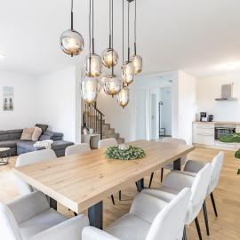 Viesnīca Das Strandhaus, bis zu 8 Personen, mit Garten, 250 Meter fussläufig zum See pilsētā Lembruha