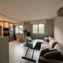 Cozy 2 pièces, 41 m2 in Boulogne Billancourt, hotel in Boulogne-Billancourt