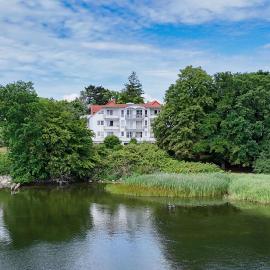 Villa Vilmblick Ferienwohnung 15 โรงแรมในเลาเทอร์บาค