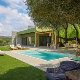 Oliva Emerald Eco - Secluded Off-Grid Vineyard Villa