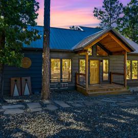 Once Upon A View! Floating Hammock, Hot Tub, Firewood, Views!, Hotel in Hochatown