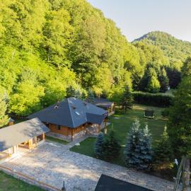 Casa Valea Râului Vârciorog, hotel a Vîrciorog