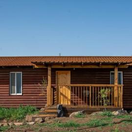 Noa's wooden cabin, hotel din Sha'al