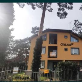 Cyklami, hotell sihtkohas Pobierowo