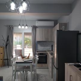 Dimis Apartment, hotelli Chrysoupolisissa