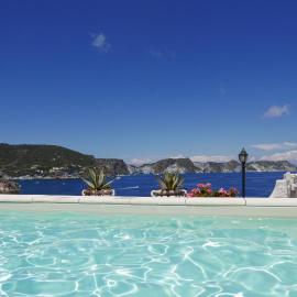 Hotel Torre Dei Borboni, hotell i Ponza