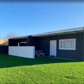 Noordoewer Self Catering Chalets CC, hotel em Noordoewer