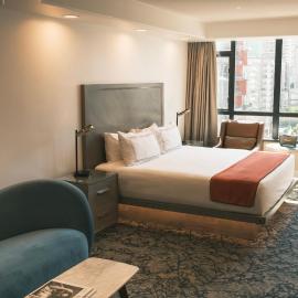 The Parker Hotel and Rooftop, מלון בונקובר